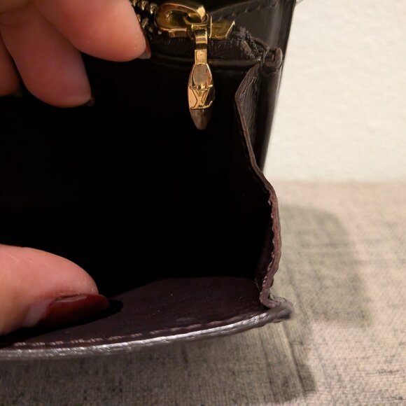 Louis Vuitton Vernis Wallet - Picture 4 of 7